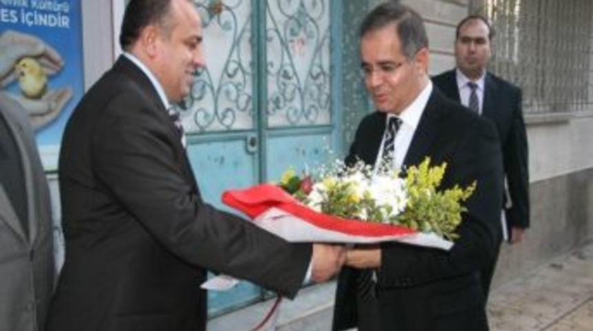 Vali Tapsız'dan Kesob Başkanı Memiler&rsquo;e Ziyaret