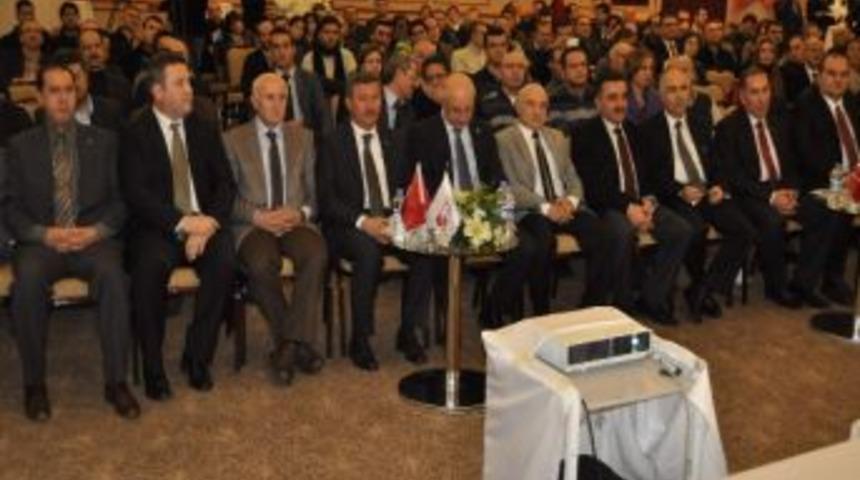 Ak Parti Kayseri Milletvekili Ahmet &Ouml;ks&uuml;zkaya: