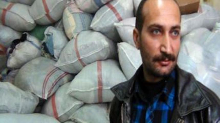 BDP'liler, Depremzeler I&ccedil;in Topladıkları Yardımları Pazarda Satmış