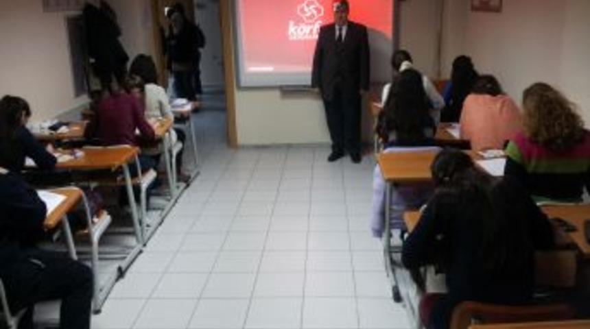 K&ouml;rfez&rsquo;in Seviye Tespit Sınavına 53 Bin &Ouml;ğrenci M&uuml;racat Etti