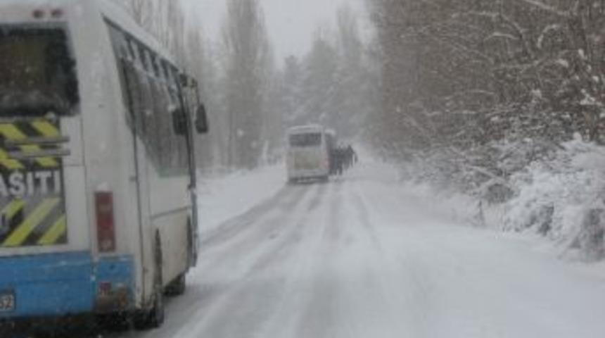 Kar Hayatı Olumsuz Etkiliyor