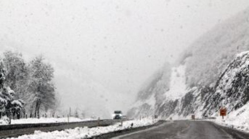 Samsun&rsquo;da 138 K&ouml;y Yolu Ulaşıma Kapandı