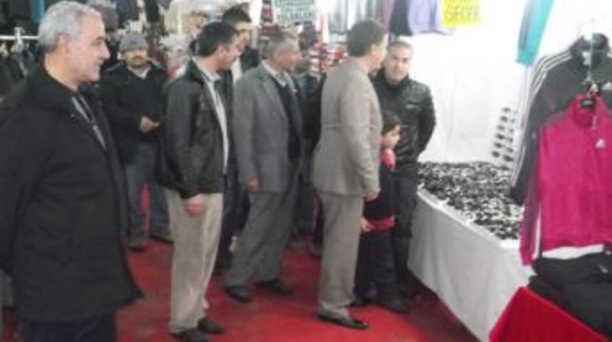 Chp'li Karataş'tan Fuar Esnafına Ziyaret