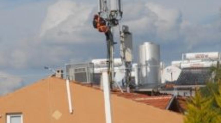 Fethiye'de Baz İstasyonları Şehir Dışına &Ccedil;ıkartılacak