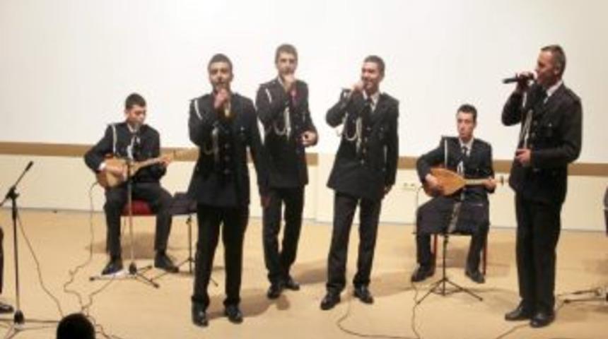 Polis Adayları Neşet Ertaş&rsquo;ı Anma Programı D&uuml;zenledi