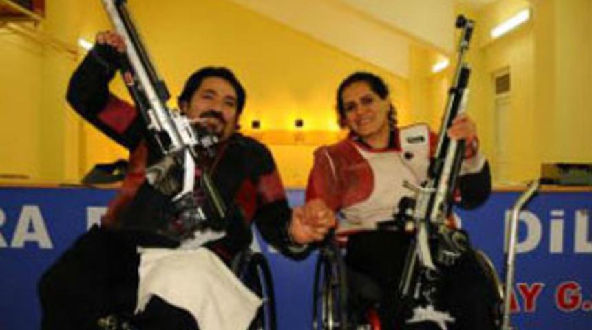 Mutluluk poligonda geldi