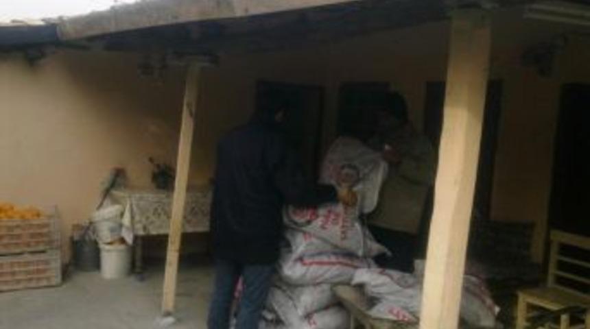 700 Aileye 350 Ton Kömür Dağıtıldı