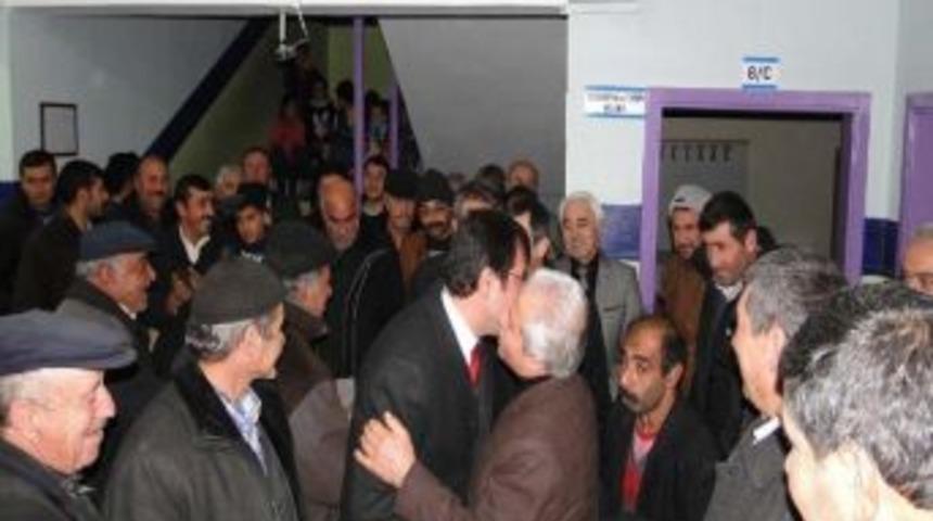 Başkan Uzunkaya, Vatandaşların Sorunlarını Dinledi