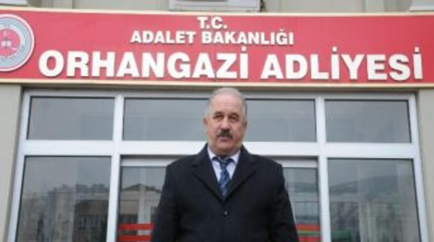 Yenik&ouml;y Belediye Başkanı Akoğlu, B&uuml;y&uuml;kşehir Kanunu&rsquo;nun İptali İ&ccedil;in Anayasa Mahkemesi&rsquo;ne Başvurdu