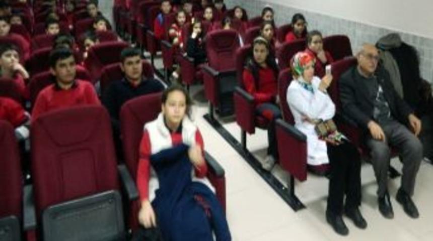 Her &Uuml;&ccedil; Insandan Biri Verem Mikrobu Taşıyor