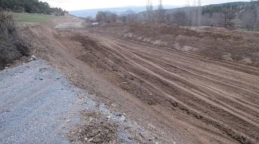 K&ouml;yl&uuml;lerin Bozuk Yol İsyanı