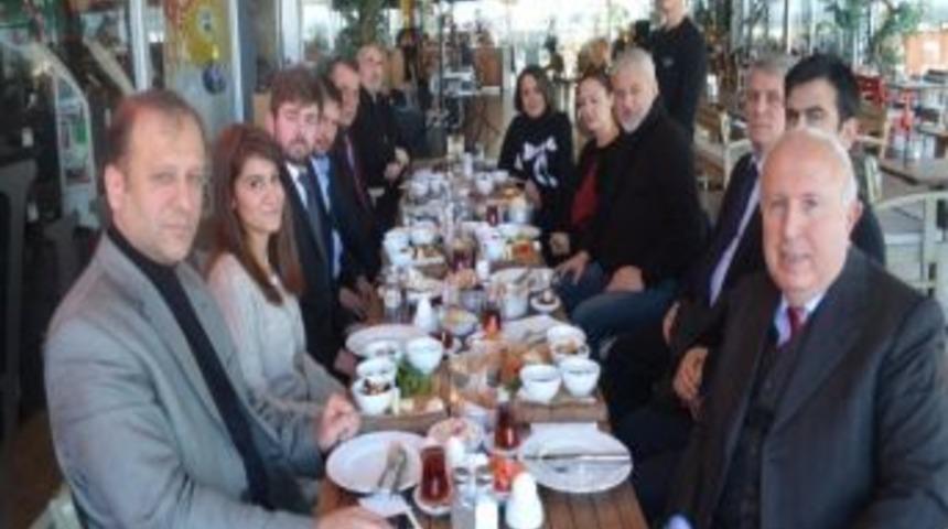 Ulubaldef'ten Balkanlara Birlik Mesajı