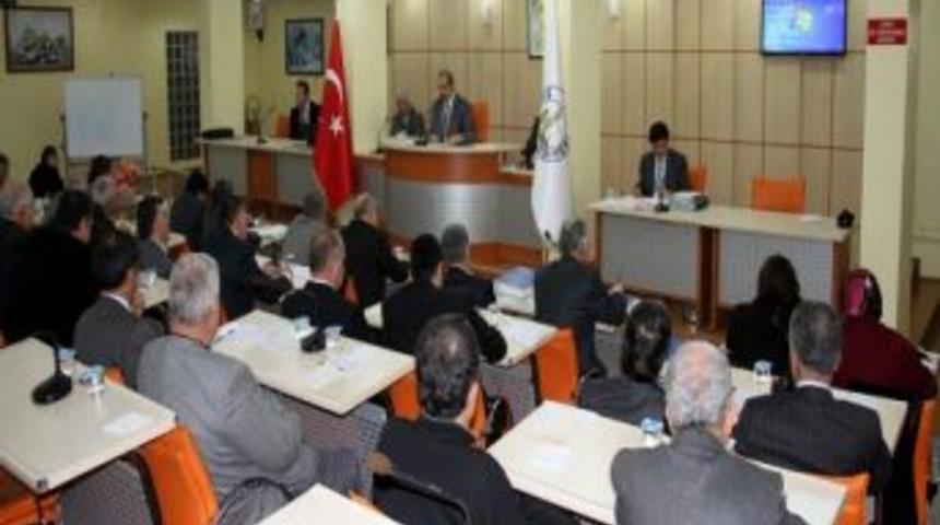 Atilla Y&uuml;ksel Belediye Meclisinde Anıldı