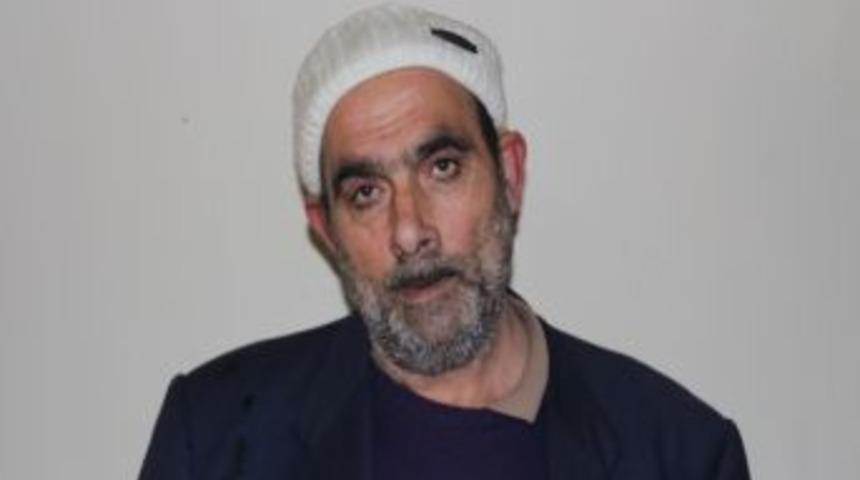 Eşi Ve &Ccedil;ocukları Terk Etti