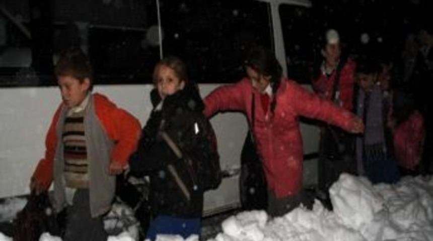 Samsun&rsquo;da Bazı Okullara Kar Tatili