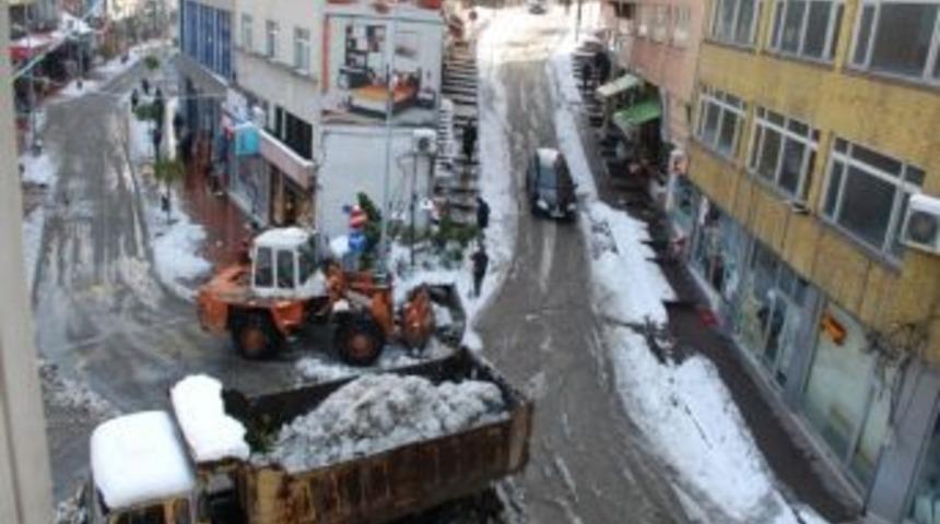 Belediyeden Kar &Ouml;nlemi