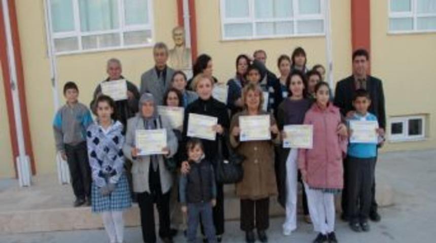 Cemal Ergenekon Ortaokulu&rsquo;nda Anne-babalara Eğitim Semineri Sona Erdi