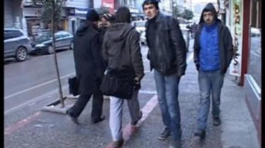 Saros K&ouml;rfezindeki Deprem Balıkesir'ide Salladı