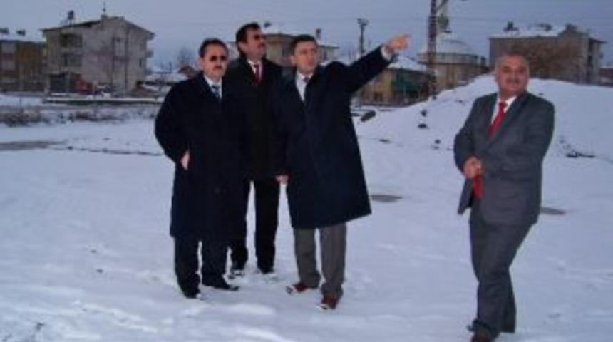 Vali Başk&ouml;y Sungurlu&rsquo;da İncelemelerde Bulundu