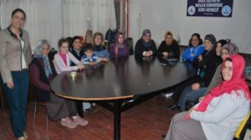 Aile İletişimi Seminerleri İlgi G&ouml;r&uuml;yor