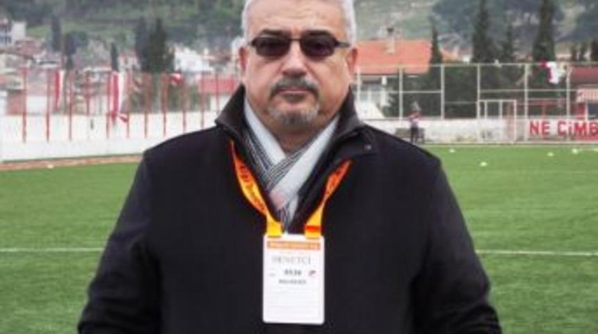 Miniklere Şenlik Havasında Futbol Teşviği