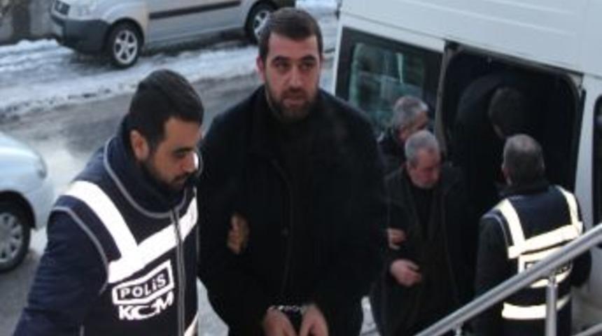 Sakarya&rsquo;da Su&ccedil; &Ouml;rg&uuml;t&uuml; Operasyonu