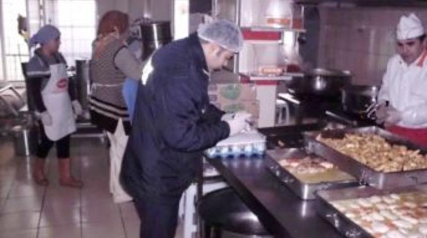 Bandırma Zabıtası Tabldot Firmalarını Denetledi