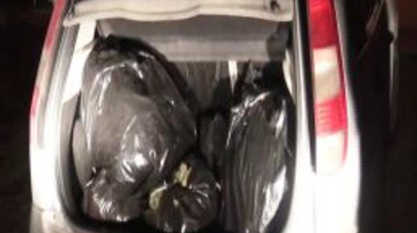 Kırşehir'de 21 Kilo Esrar Ele Ge&ccedil;irildi