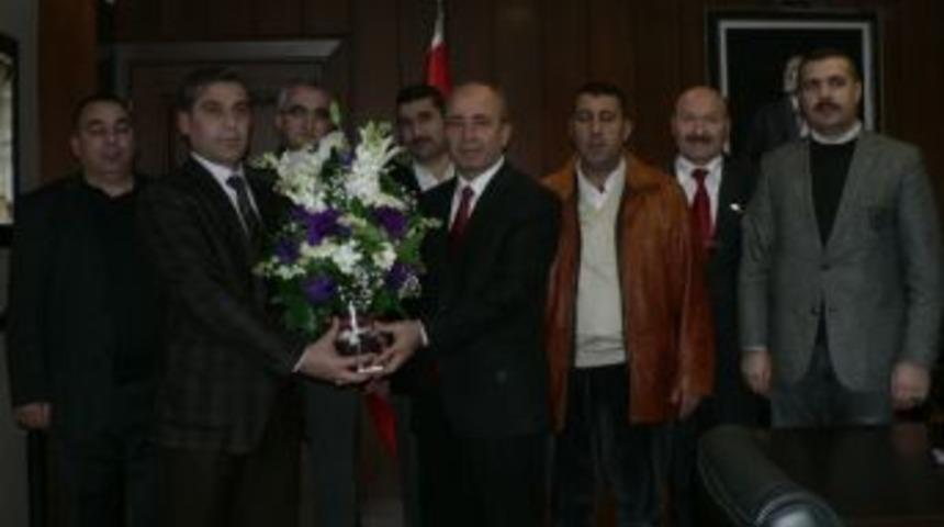 "işsiz İnsanlar Su&ccedil;a Daha &Ccedil;ok Meyilli"