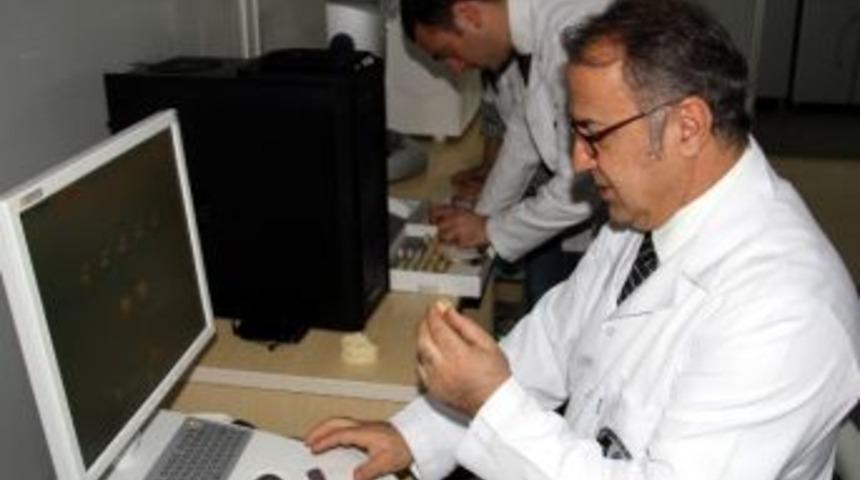 Yy&uuml; Diş Hekimliği Fak&uuml;ltesi&rsquo;nde Bir İlk