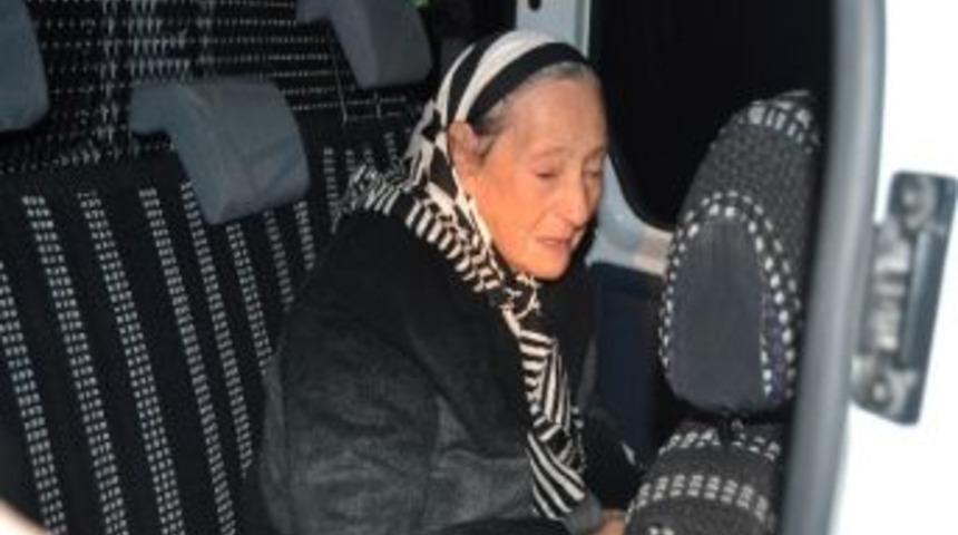 Bankadan &Ccedil;ektiği Emekli Maaşını Kapka&ccedil;&ccedil;ıya Kaptırdı