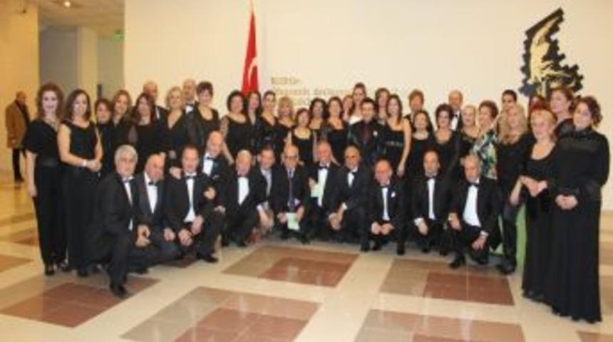 Ege Orman Vakfı G&ouml;n&uuml;ll&uuml;lerinden Tsm Konseri