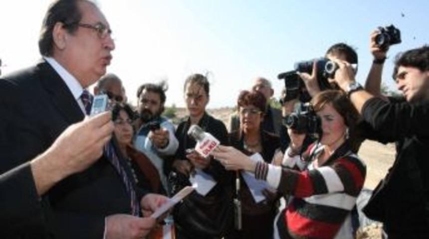 Macit &Ouml;zcan &Ccedil;alışan Gazeteciler G&uuml;n&uuml;&rsquo;n&uuml; Kutladı