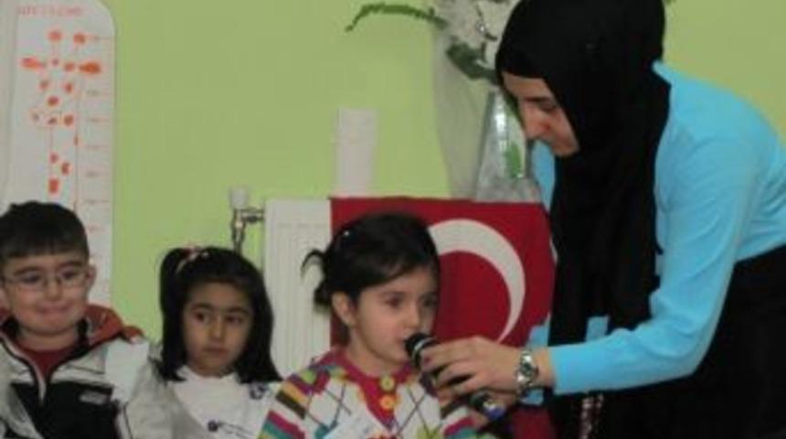 Minik &Ouml;ğrenciler Anne Ve Babalarıyla Kahvaltıda Bir Araya Geldi