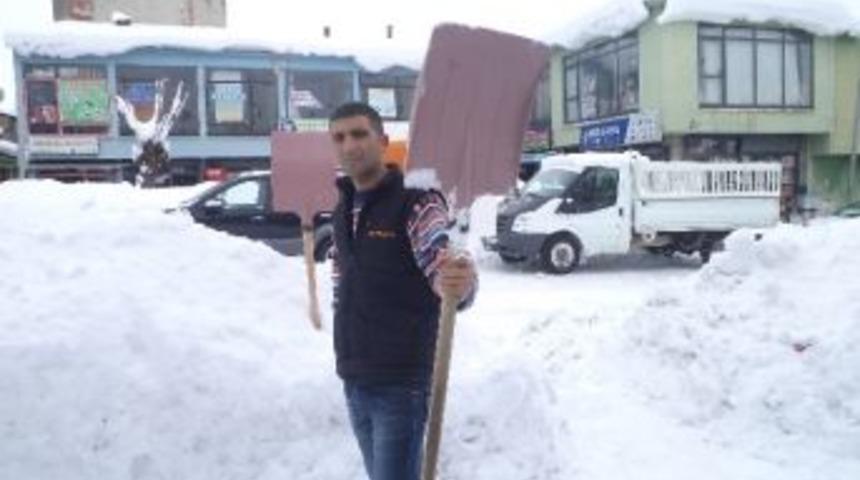 Varto&rsquo;da Kar K&uuml;rekleri Satışı Arttı