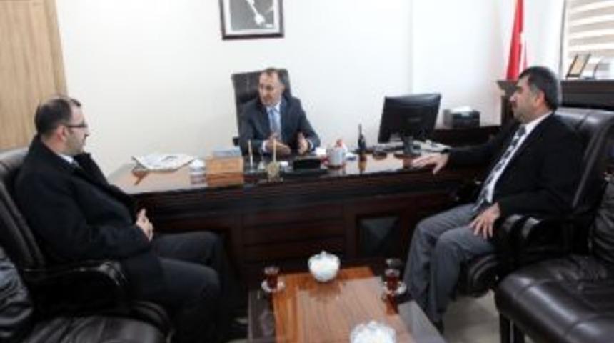 G&uuml;rpınar Ve Muradiye Belediye Başkanları Abi&rsquo;yi Ziyaret Etti