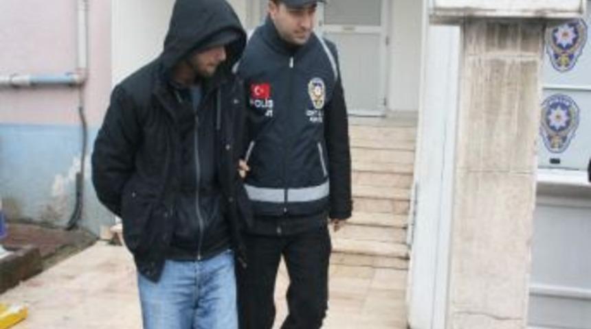 Uyuşturucu Madde Ticaretine Bir Yıl Hapis