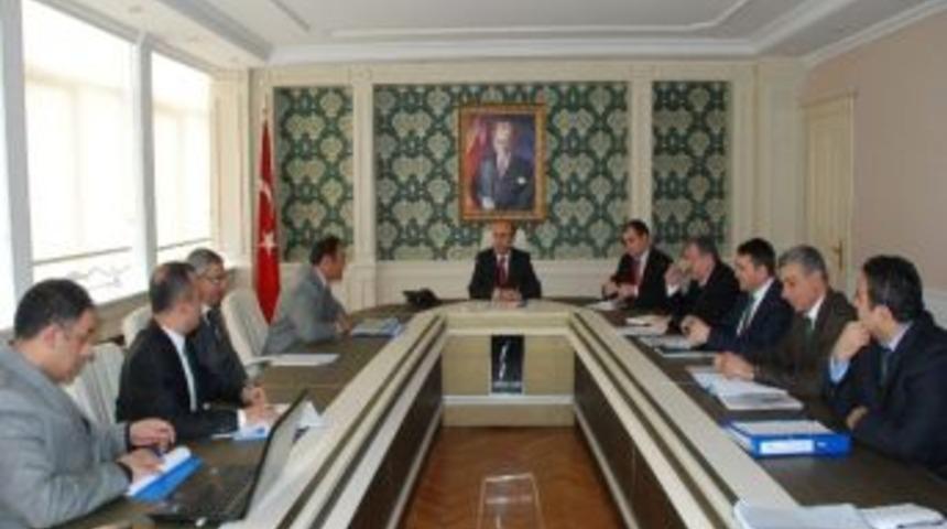 2013 Yılı Eğitim Yatırımları Toplantısı Yapıldı