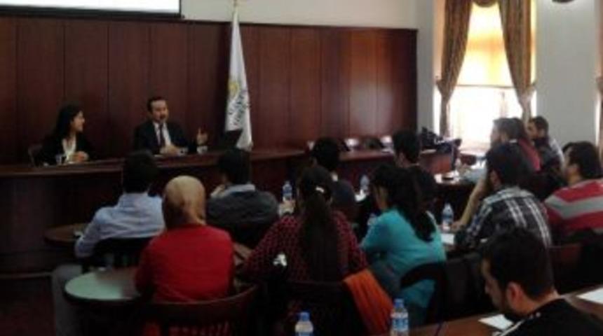 S&uuml; Rekt&ouml;r&uuml; G&ouml;kbel Liderlik Dersi Verdi