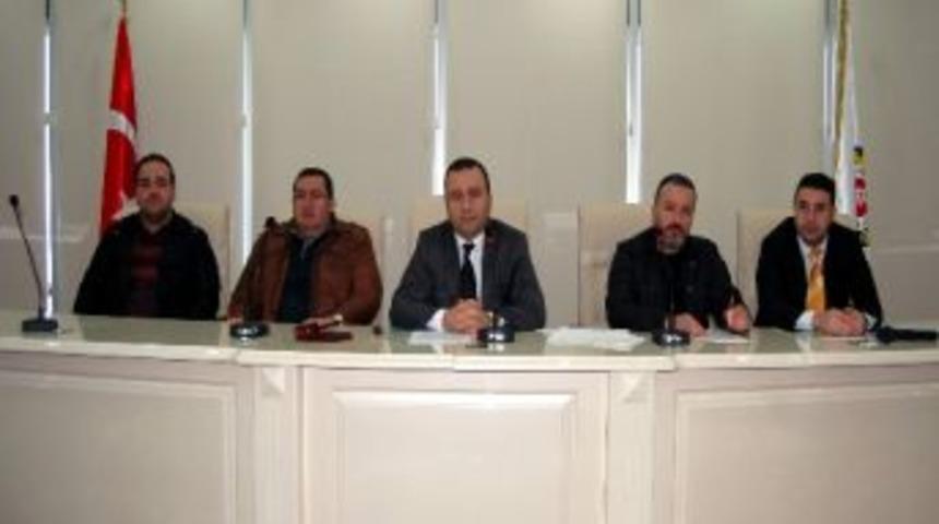 Gen&ccedil; Girişimciler Kurulu İcra Komitesi &Uuml;yeleri, Kendilerini Tanıttı