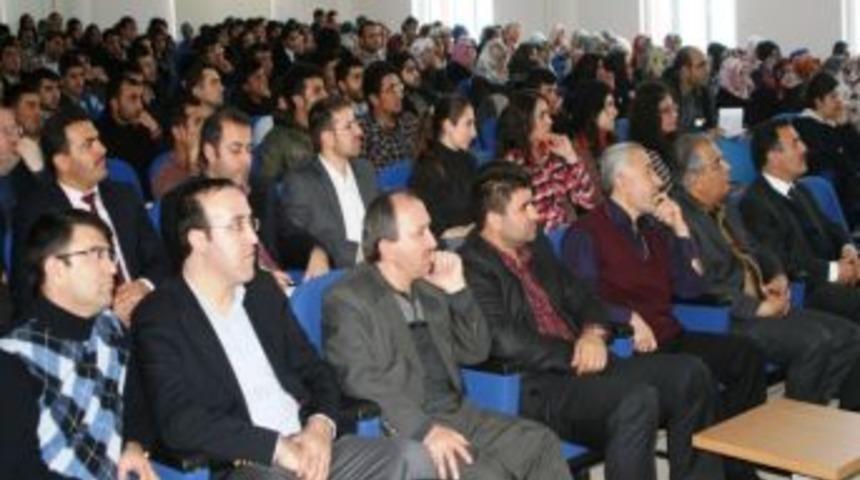 Yy&uuml;&rsquo;de 'hayalimdeki T&uuml;rkiye' Konferansına Yoğun İlgi