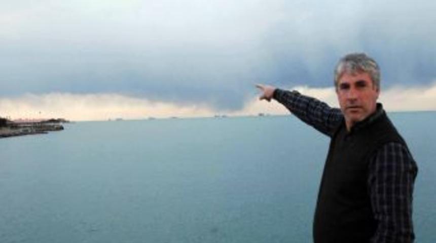 İskenderun K&ouml;rfezi'nde Peş Peşe &Ccedil;ıkan Hortumlar Paniğe Yol A&ccedil;tı