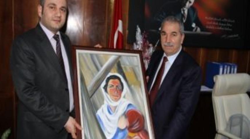 Demirtaş'tan Hastane Ziyareti