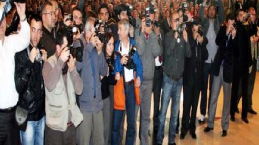 Balıkesir Gazeteciler Cemiyeti: Yıpranıyoruz Ama Sorumlusu Biziz