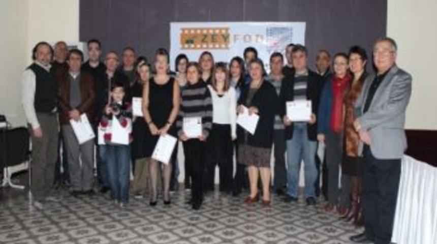 Burhaniye&rsquo;de Fotoğraf&ccedil;ılar Belgeli Oldu