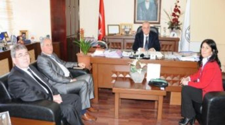 Başkan &Uuml;nl&uuml;, Marmaris Kolejini Ağırladı