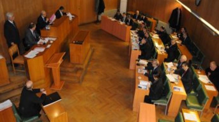 Samsun'da Yılın Ilk Belediye Meclisi Toplantısı Tartışmalı Ge&ccedil;ti