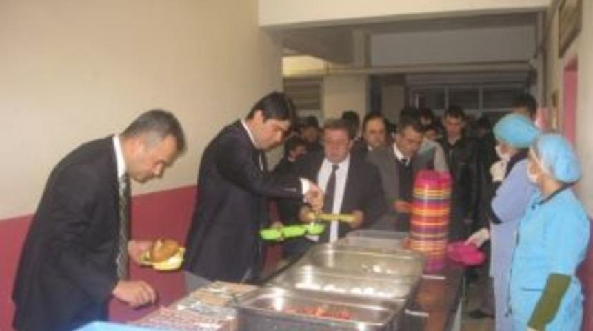 Kaymakam Ortakcı, Anadolu İmam Hatip Lisesi'ni Ziyaret Etti