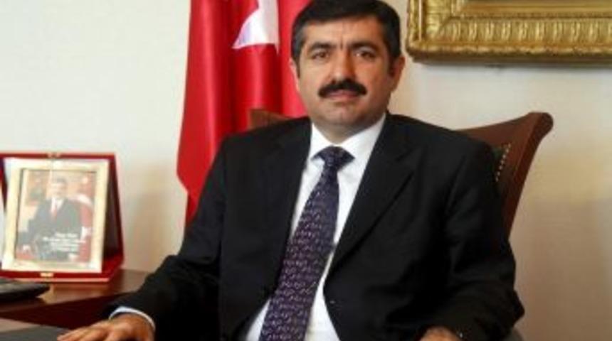 Vali Doğan, &Ccedil;&ouml;lyak Hastalarına El Uzattı