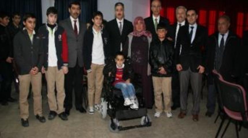 &lsquo;kardeşlik&rsquo; Sevgisi İle Hayata Tutundu